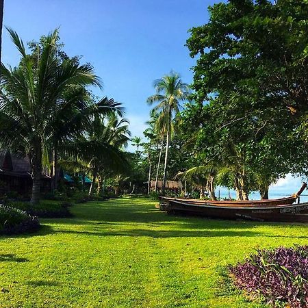 Libong Relax Beach Resort Trang Exterior photo